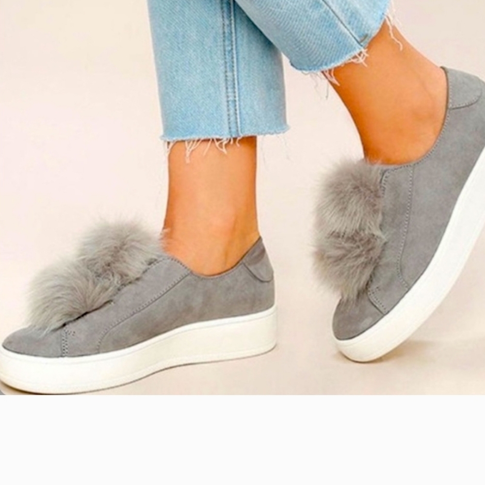 Steve Madden Bryanne Pom Pom Sneakers Gray With White Siles Sz 7